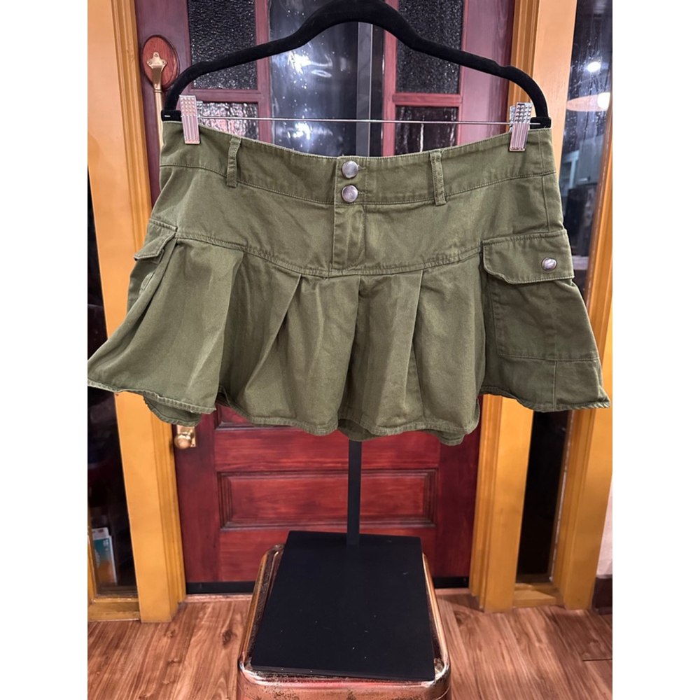 Olive Green Mini Skirt with Pleated Hem Lg